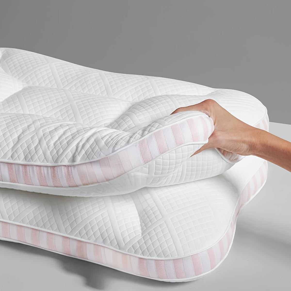 Deep Sleep Slow Rebound Memory Pillow Soft and Comfortable to Aid Sleep, High-end Pillow Core Pillow
