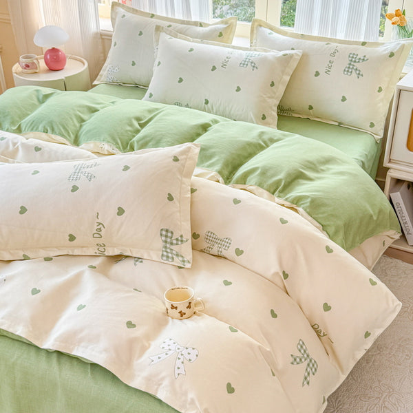 Green Love + Bow Modern Style Bedding Set (1 Duvet Cover + 1 Fitted Sheet + 2 Pillowcases)