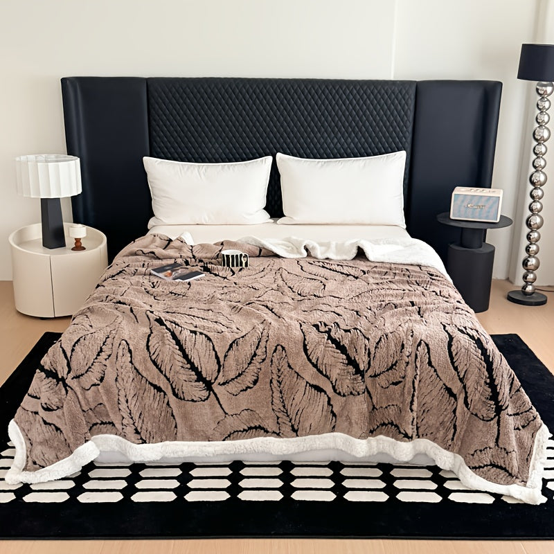 Luxury Plush Fleece Blanket - Oversized Thick Winter Throw with Super Soft Fleece, Quick-Warming 500gsm