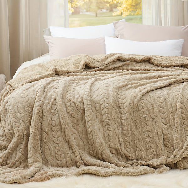 Luxurious Fleece Blanket 1pc Luxurious Plush Fleece Throw Blanket | Soft & Fluffy Flannel, Non-Shedding